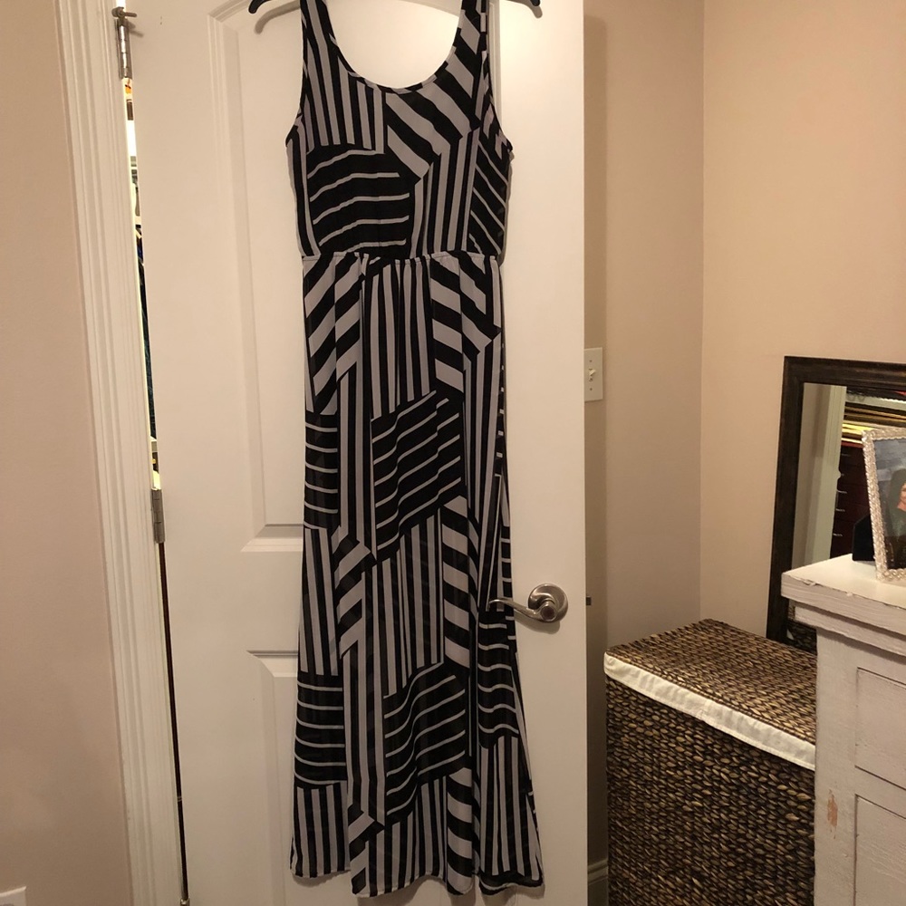 Boutique maxi dress